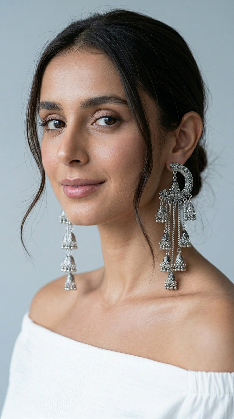 Indian Jhumka Earrings for Women Rhinestone Bell Pendant Earrings Ball Tassel Earrings Vintage Chandelier Earrings Boho Dangle Earrings Wedding Earrings