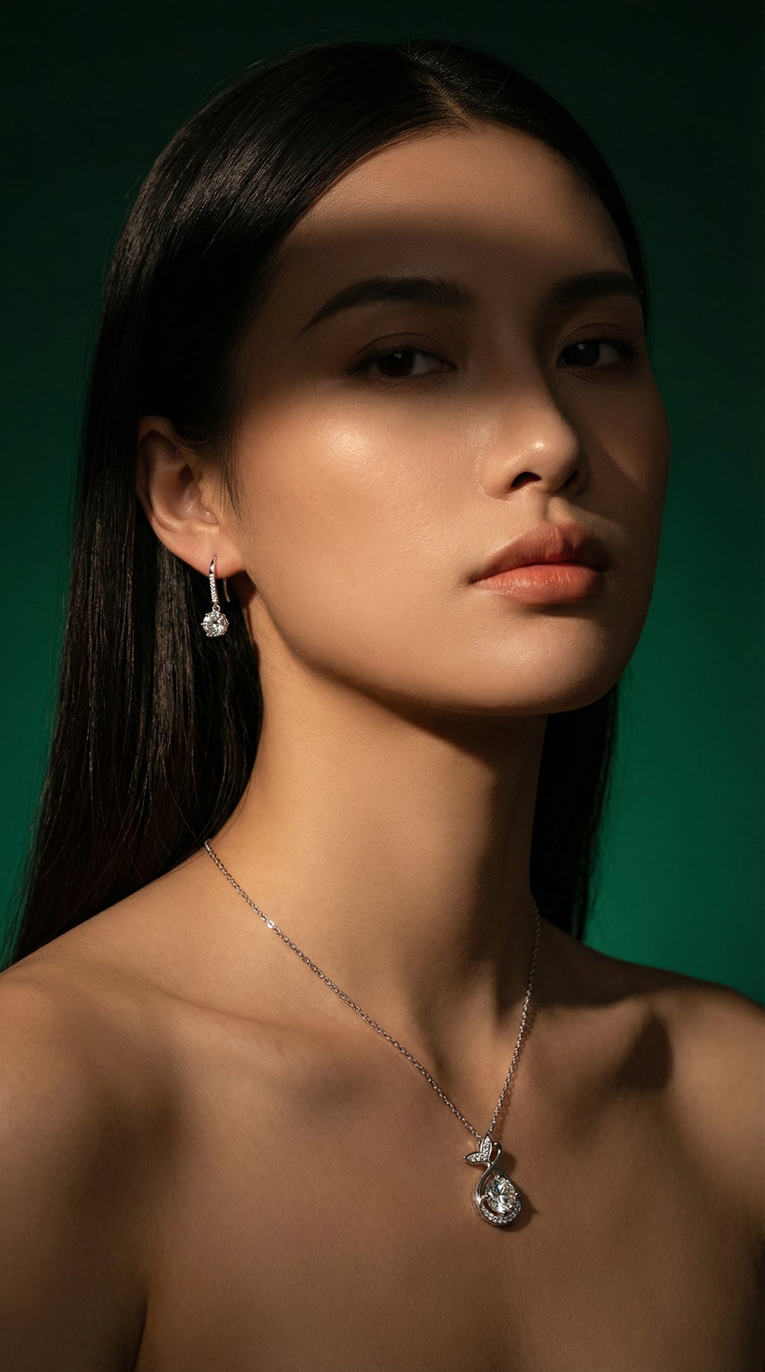 1 Carat Moissanite Pendant Necklace