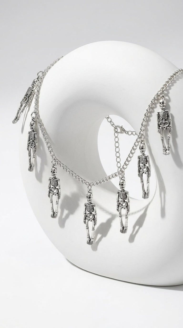 7 skull punk pendant necklaces