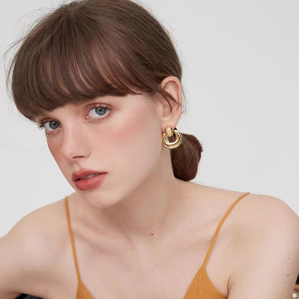 Fashion Simple Round Studs Stainless Steel Anti-allergy Women's Daily Jewelry Wear