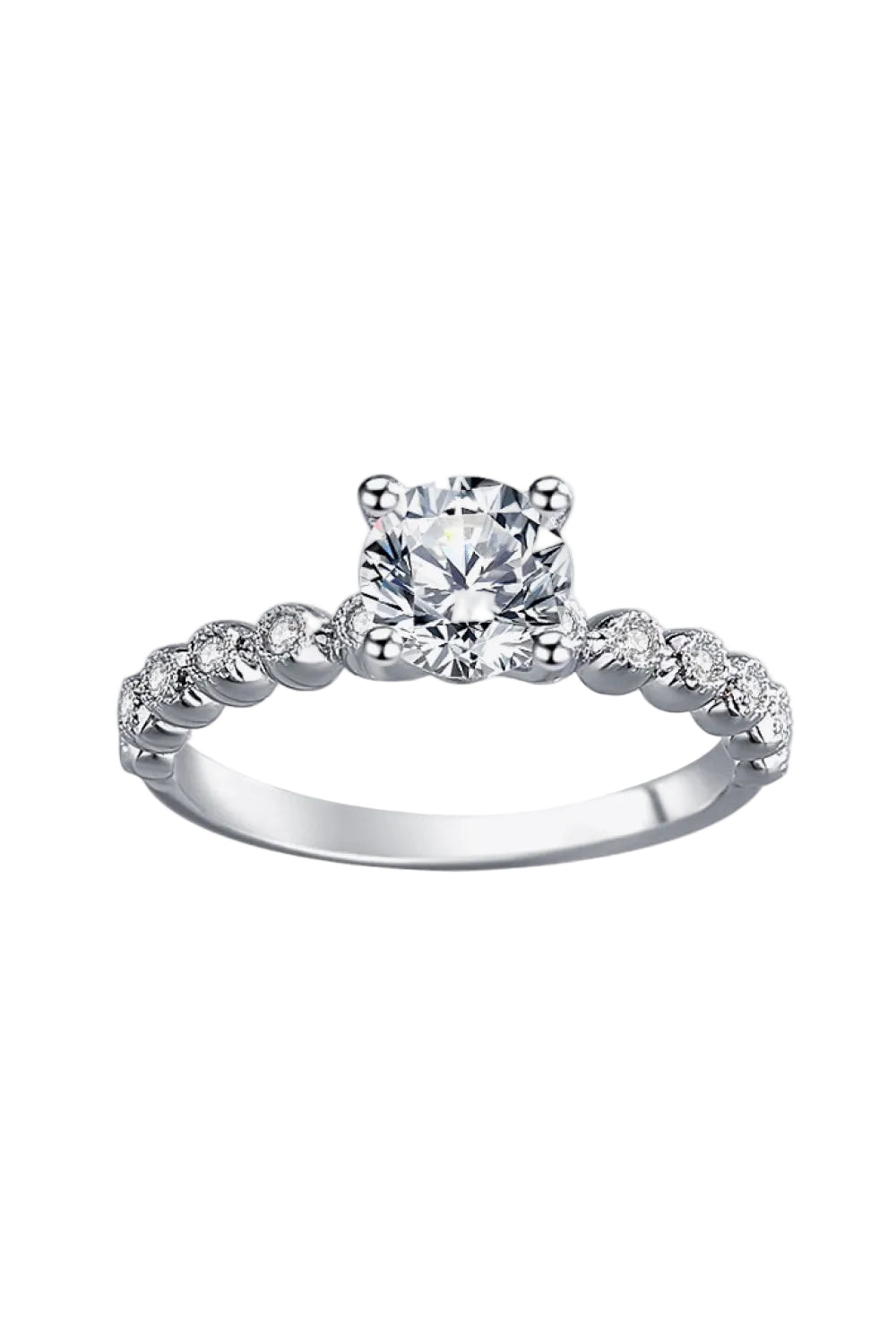 Luxury Classic 4-Prong Moissanite Ring
