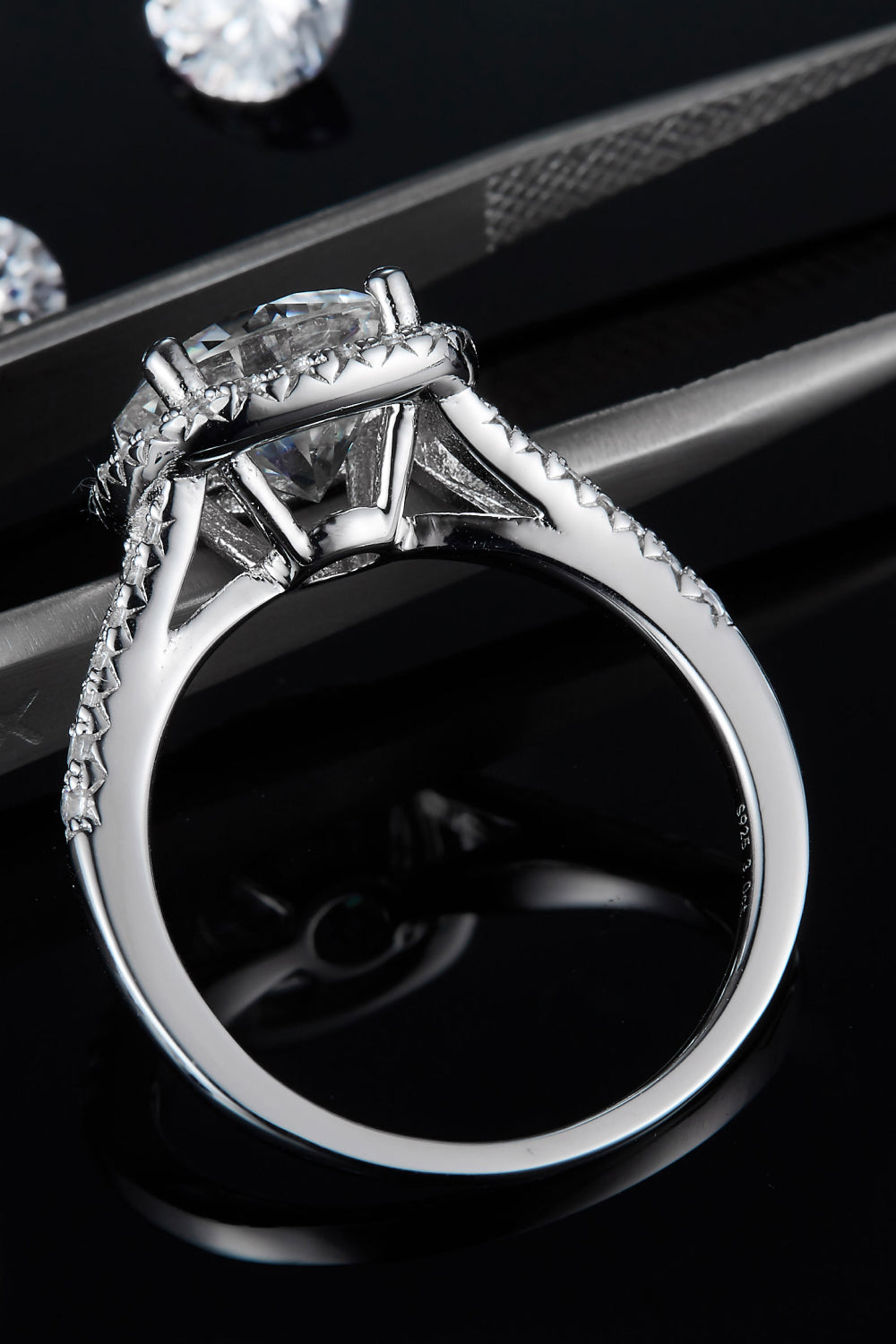 3 Luxuey Carat Moissanite Halo Ring