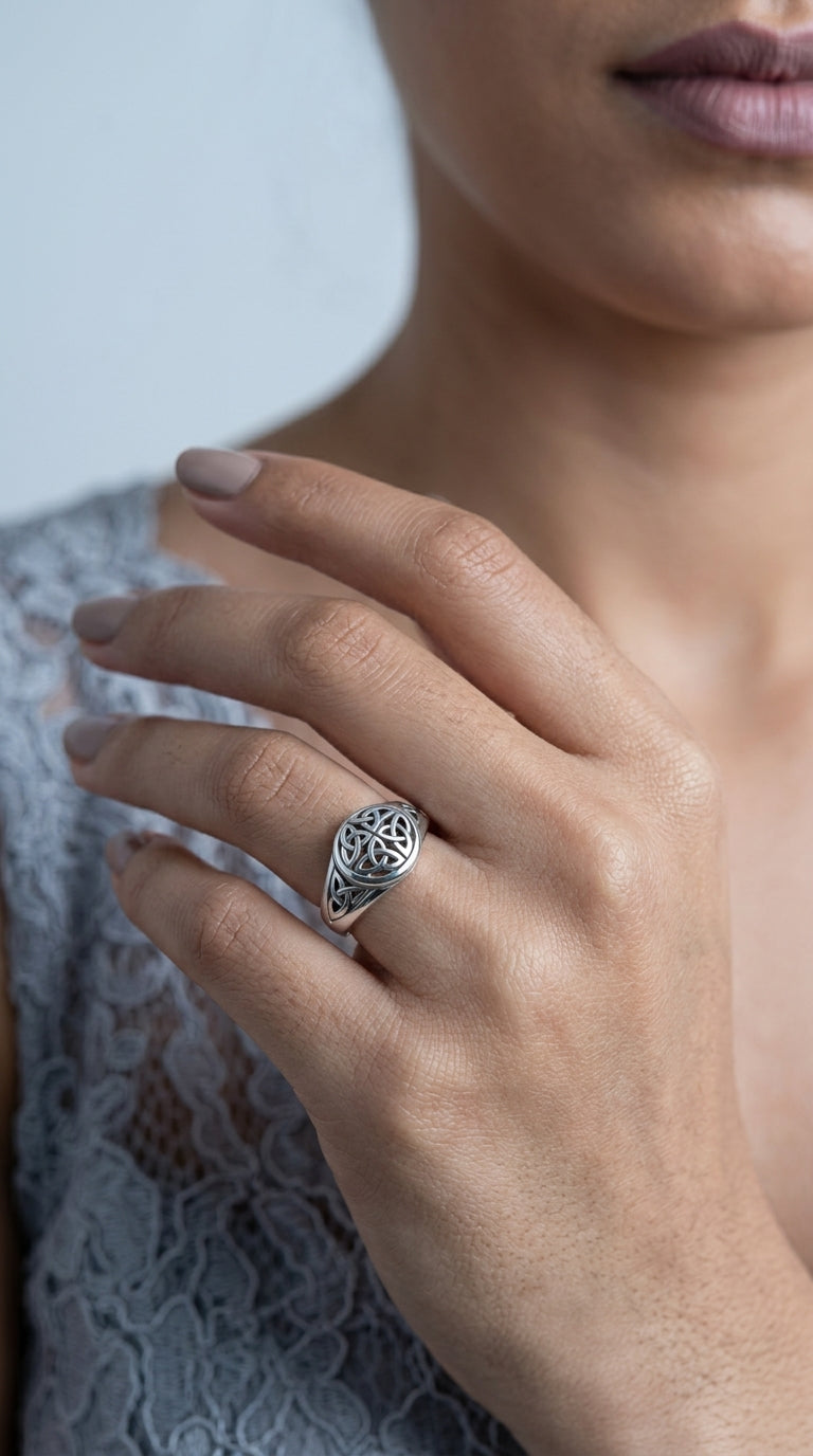 Ladies' rings