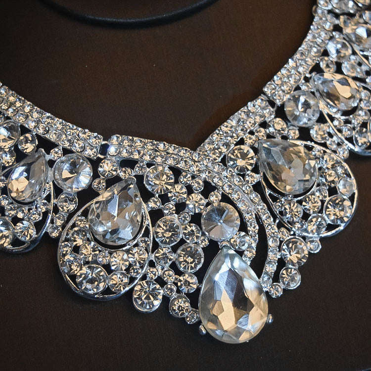 Bridal Headdress Flowers Wedding Hair Accessories Accessories Crown Necklace Earrings Three-piece Set Wedding Accessories LaDidier Jewelry