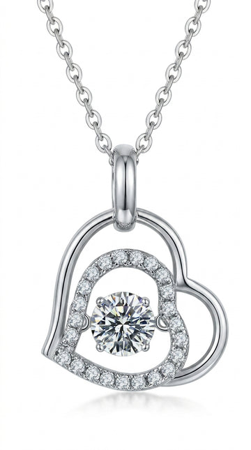 Luxury Moissanite Heart Pendant Necklace