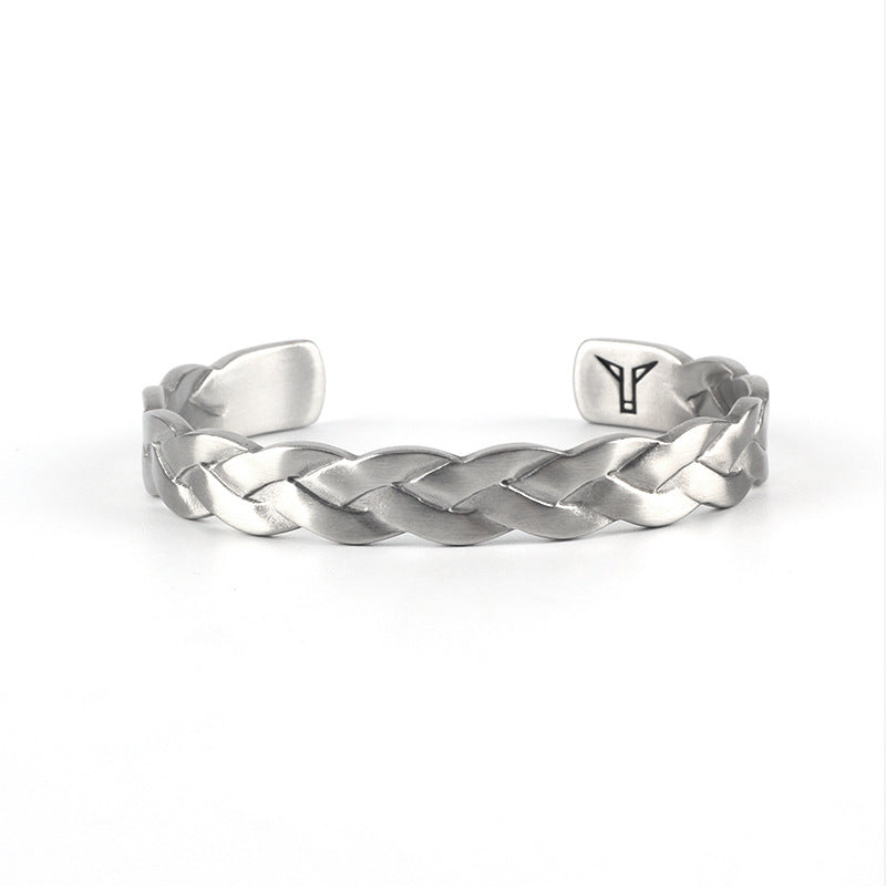 Vintage twist bracelet