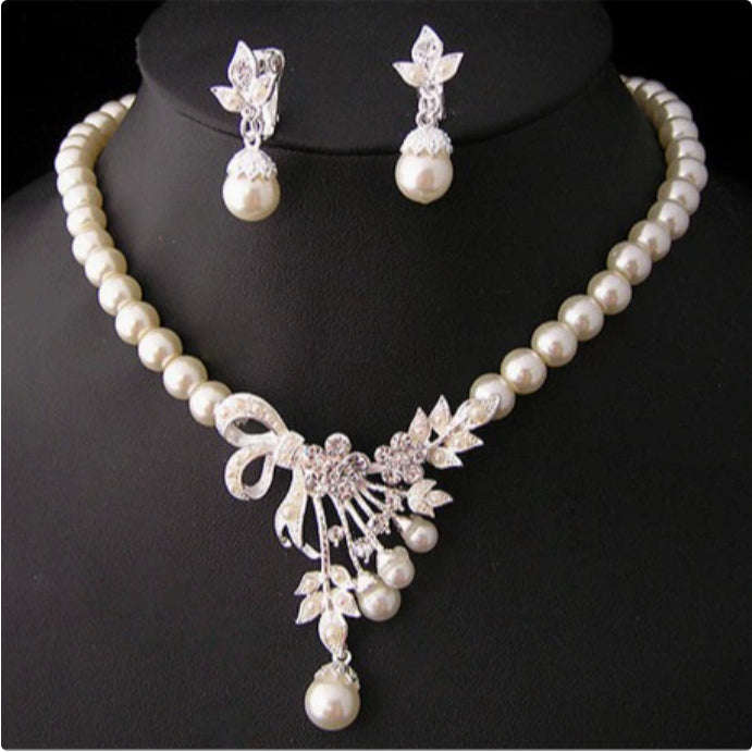 Bridal ornaments, wedding gowns, pearls, necklaces, earrings, jewelry sets LaDidier Jewelry
