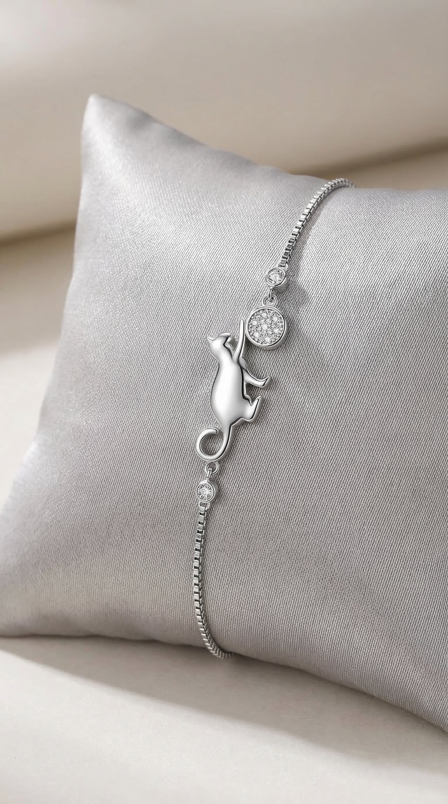 Cute cat adjustable bracelet
