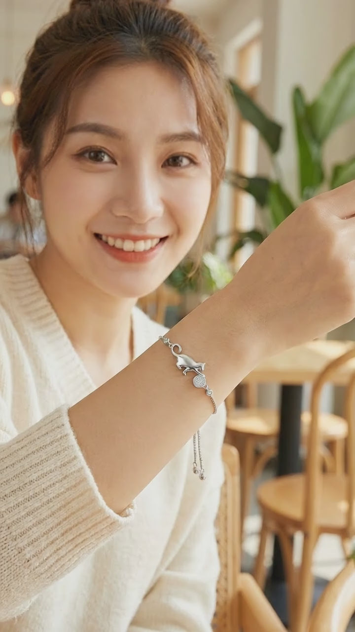 Cute cat adjustable bracelet