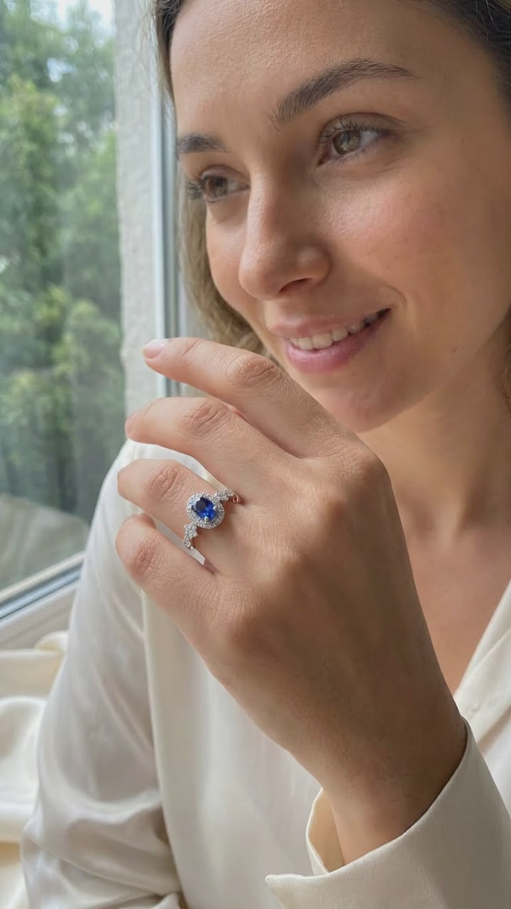 Luxury 925 Sterling Silver Moissanite Ring