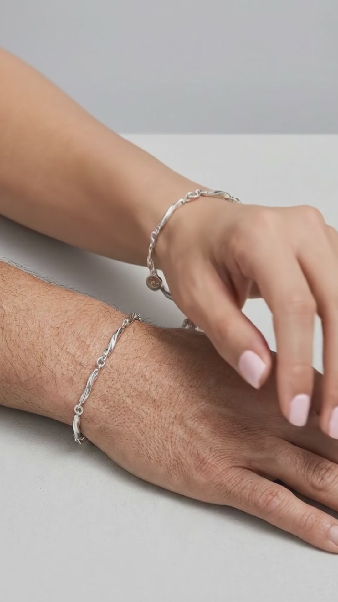Fashionable Couple Bracelets Sterling Silver Plated