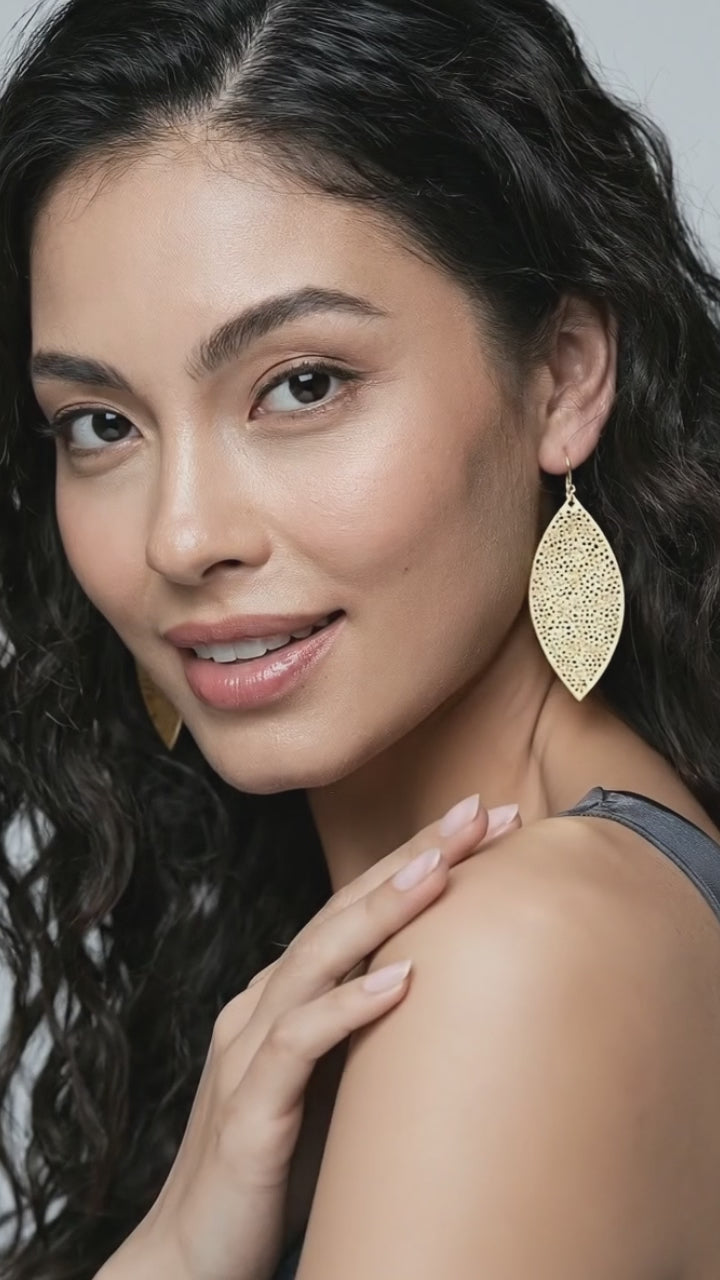Gold Leaf Earrings for Women - Gold Dangle Earrings for Women Gold Drop Earrings for Women Gold Boho Earrings Big Earrings for Women Gold-Tone Filigree Earrings Dangly Large Earrings for Women