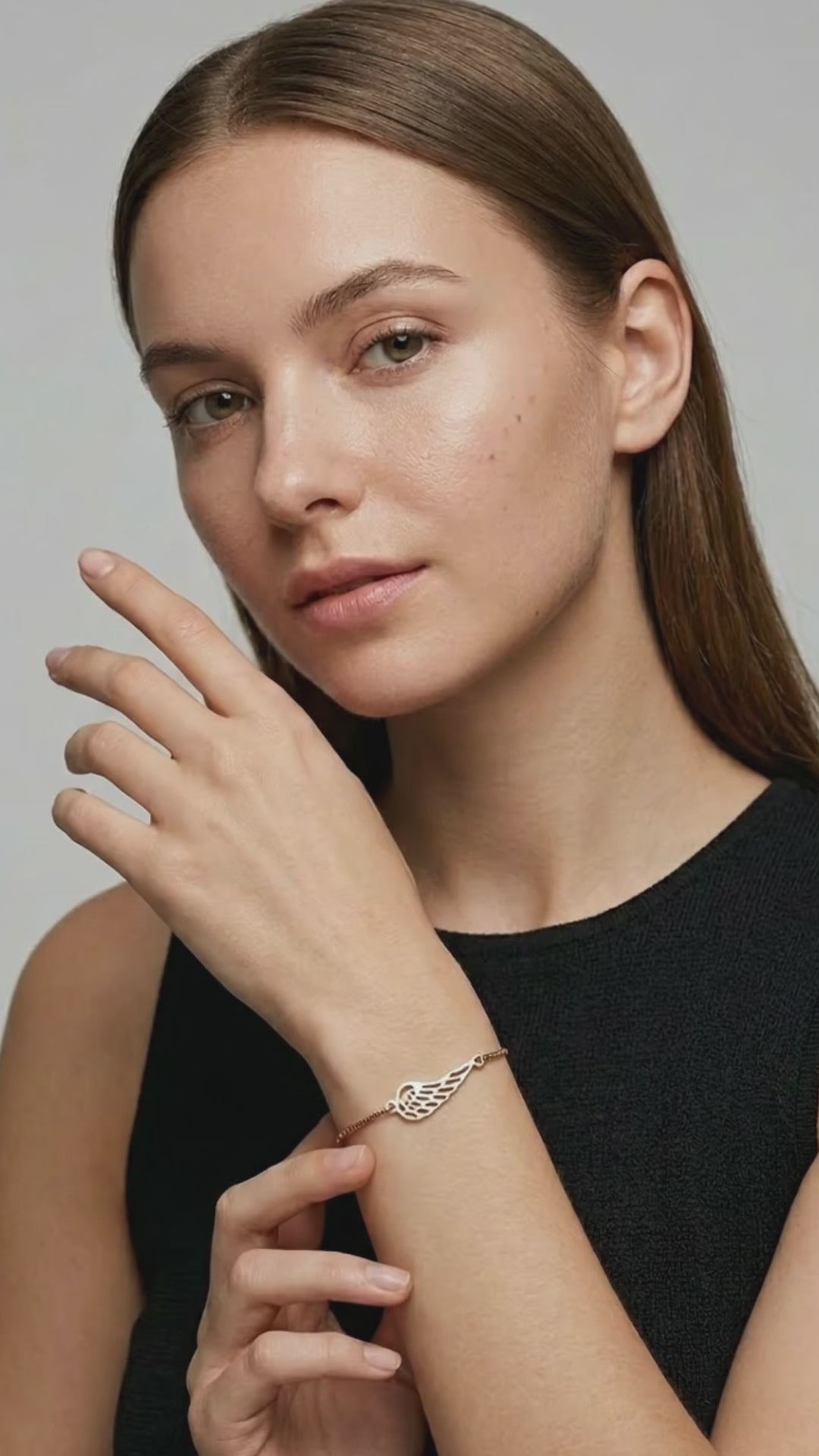 Rose gold feather bracelet