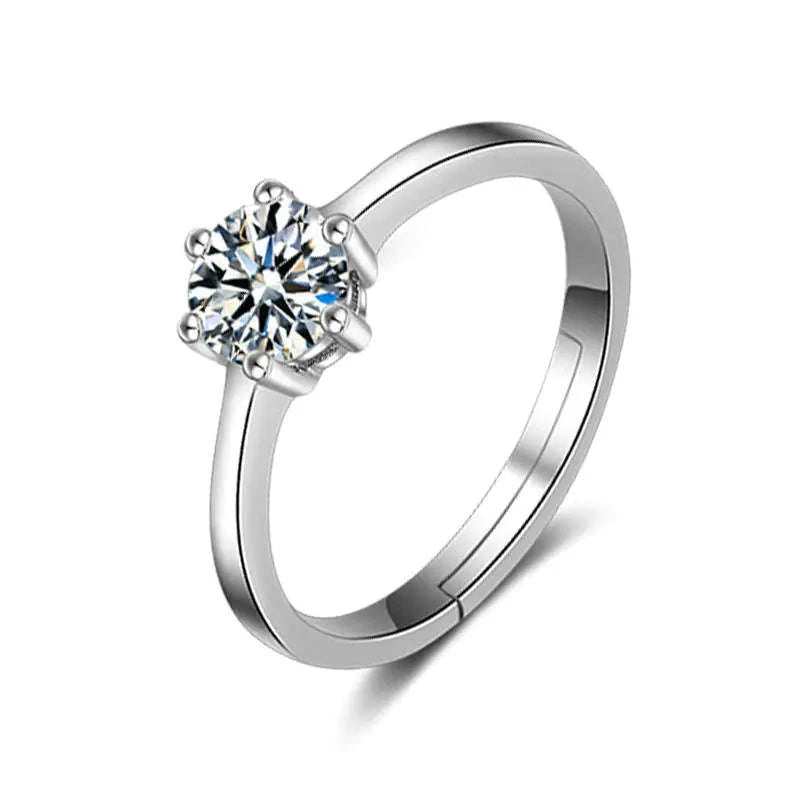 European American Couple's Fashion Personality Rings